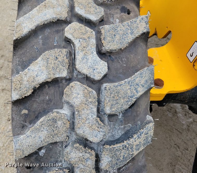 image for item DG0631 2022 JCB 407 wheel loader