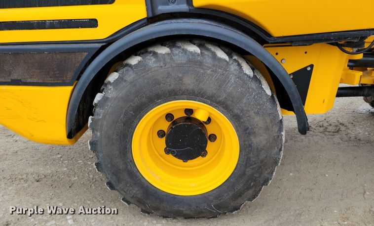 image for item DG0631 2022 JCB 407 wheel loader