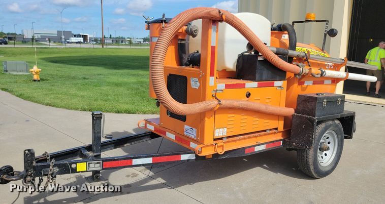 image for item DG0634 2006 Ring-O-Matic 275 vacuum excavator