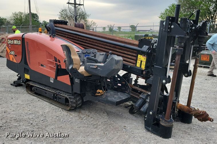 image for item DG0635 2014 Ditch Witch JT20 directional boring unit with trailer