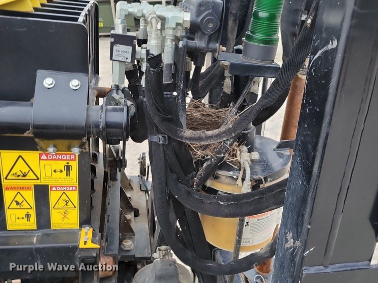 image for item DG0635 2014 Ditch Witch JT20 directional boring unit with trailer