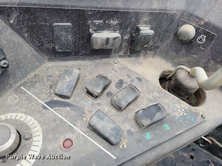 image for item DG0635 2014 Ditch Witch JT20 directional boring unit with trailer