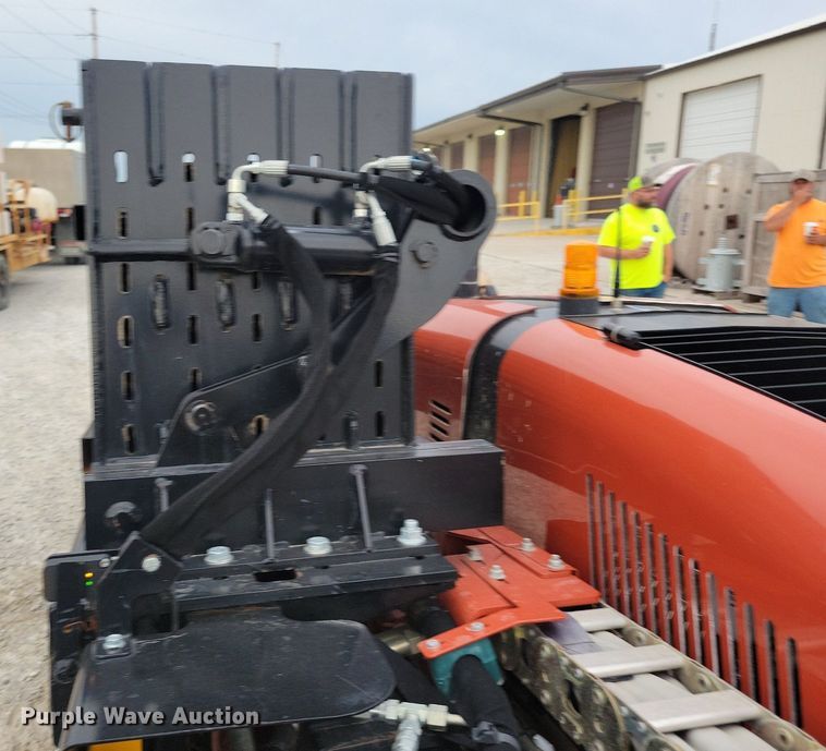 image for item DG0635 2014 Ditch Witch JT20 directional boring unit with trailer