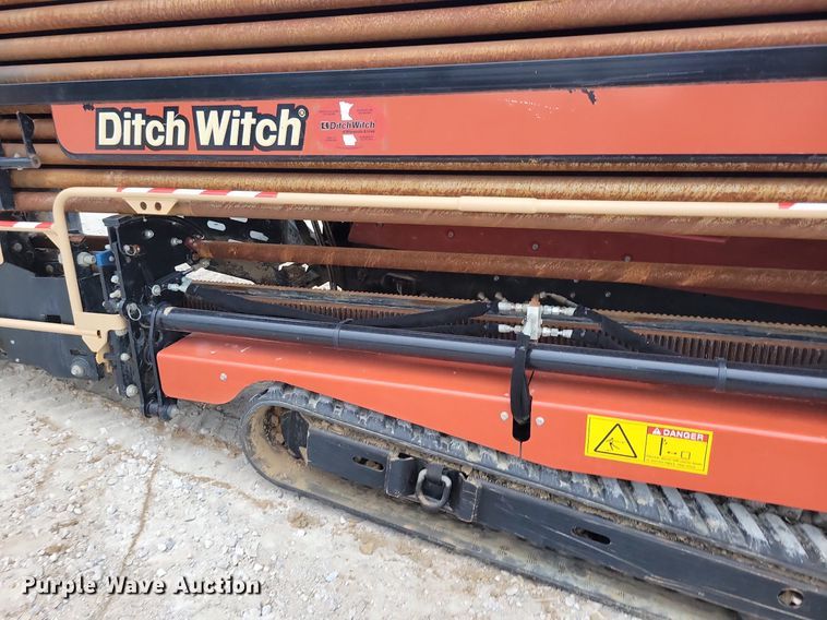 image for item DG0635 2014 Ditch Witch JT20 directional boring unit with trailer