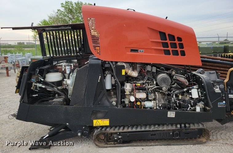 image for item DG0635 2014 Ditch Witch JT20 directional boring unit with trailer