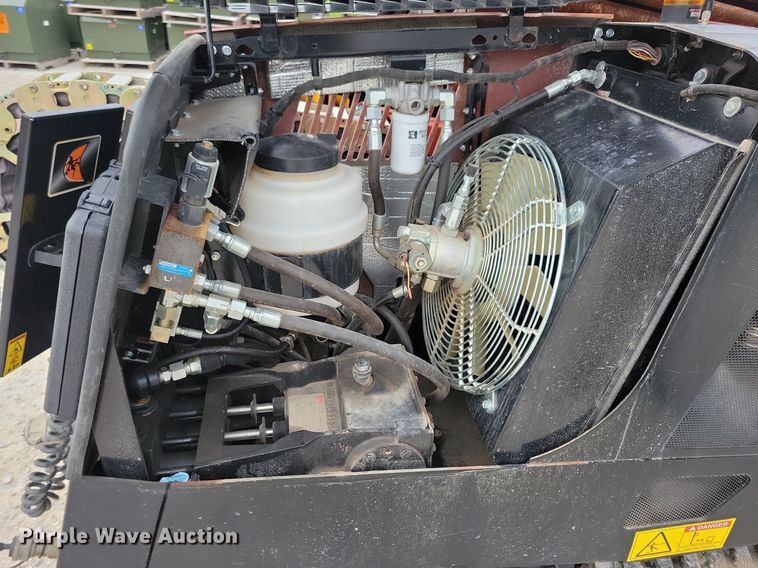 image for item DG0635 2014 Ditch Witch JT20 directional boring unit with trailer