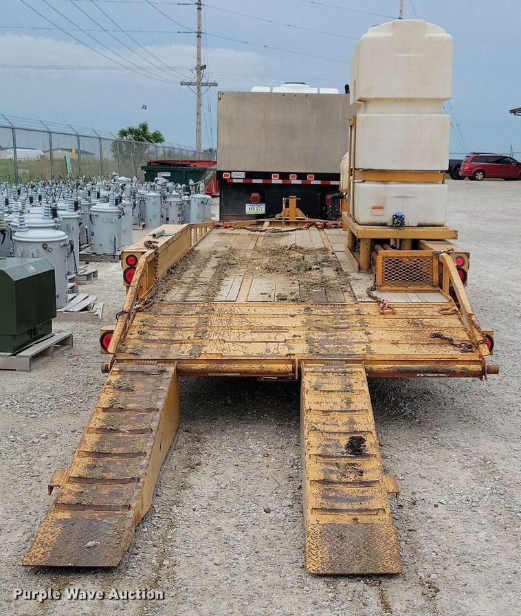 image for item DG0635 2014 Ditch Witch JT20 directional boring unit with trailer