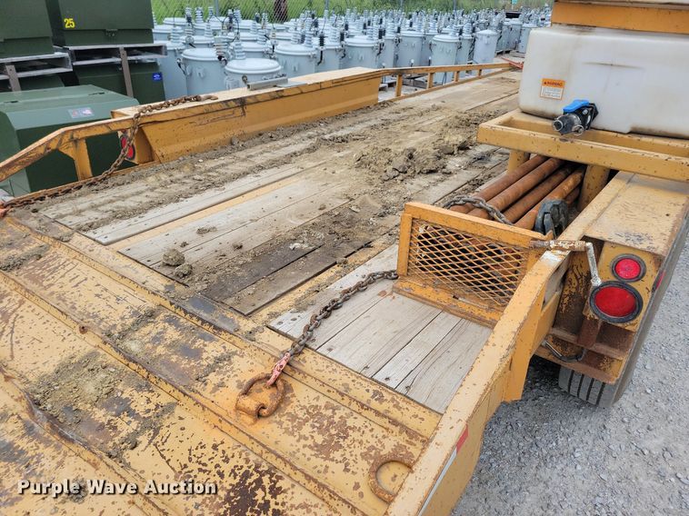 image for item DG0635 2014 Ditch Witch JT20 directional boring unit with trailer