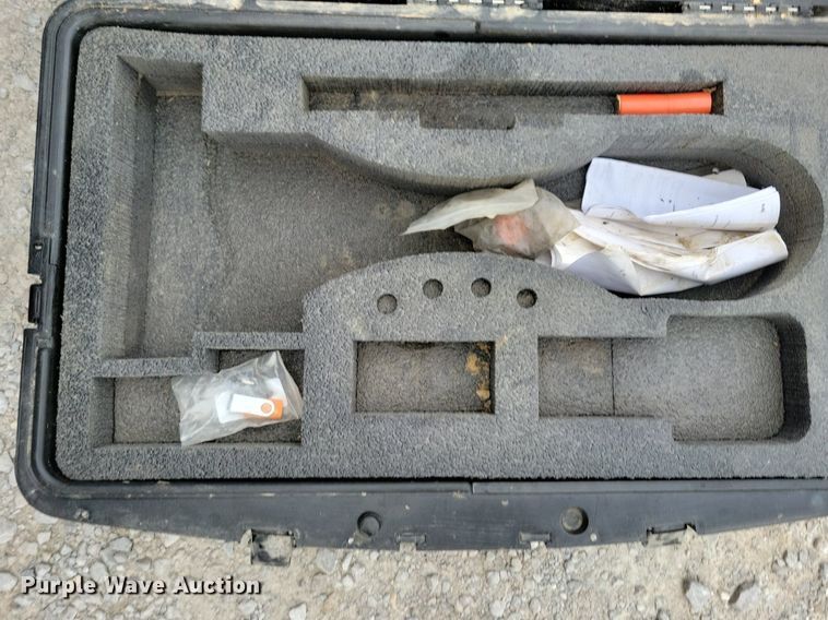 image for item DG0635 2014 Ditch Witch JT20 directional boring unit with trailer