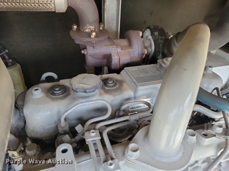 image for item DG0636 Whisperwatt DCA-45USI generator