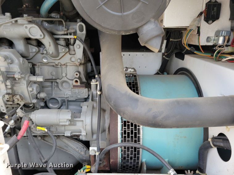 image for item DG0636 Whisperwatt DCA-45USI generator