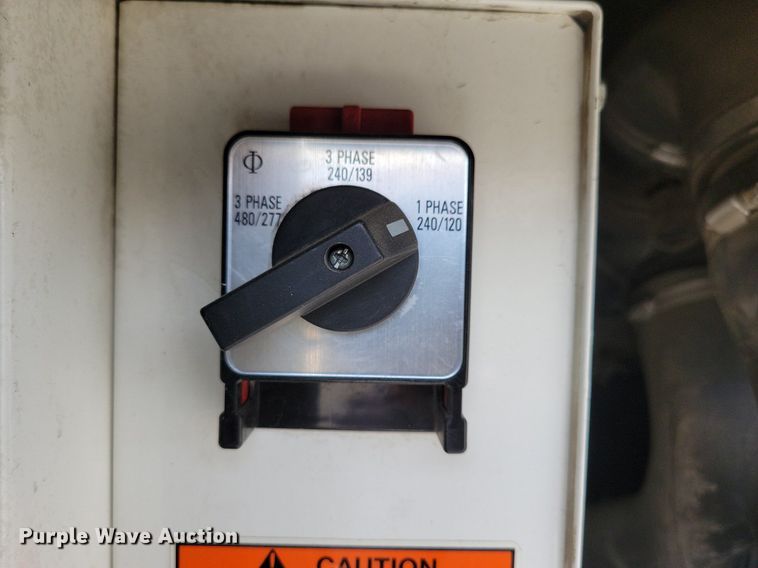 image for item DG0636 Whisperwatt DCA-45USI generator