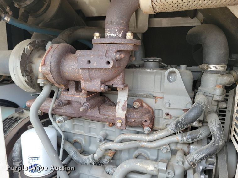 image for item DG0636 Whisperwatt DCA-45USI generator