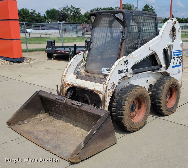 image for item DG0638 2000 Bobcat 773 skid steer loader