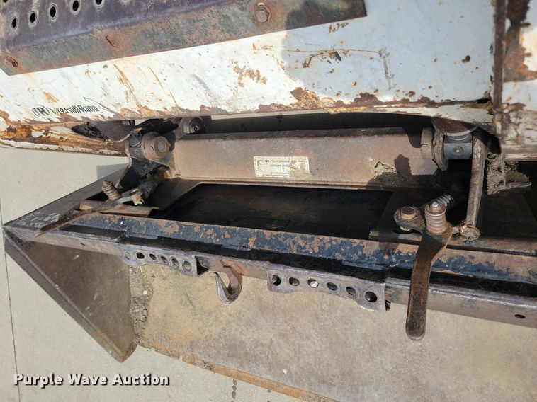 image for item DG0638 2000 Bobcat 773 skid steer loader