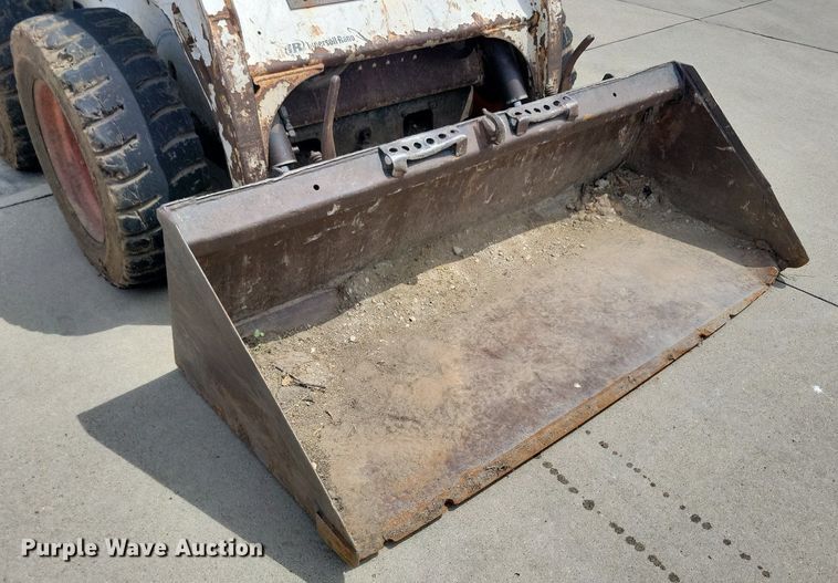 image for item DG0638 2000 Bobcat 773 skid steer loader