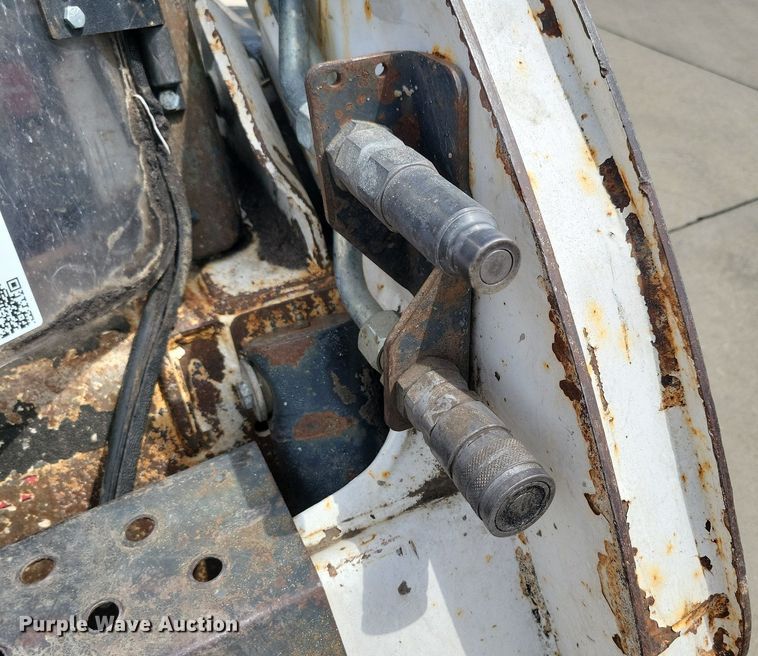 image for item DG0638 2000 Bobcat 773 skid steer loader