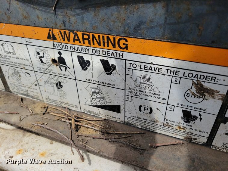 image for item DG0638 2000 Bobcat 773 skid steer loader