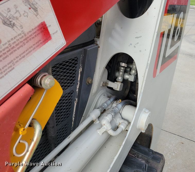 image for item DG0646 2016 Takeuchi TL8 tracked skid steer loader