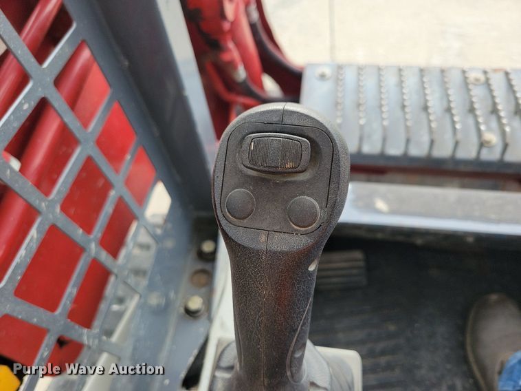 image for item DG0646 2016 Takeuchi TL8 tracked skid steer loader