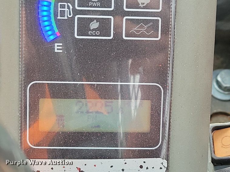 image for item DG0646 2016 Takeuchi TL8 tracked skid steer loader