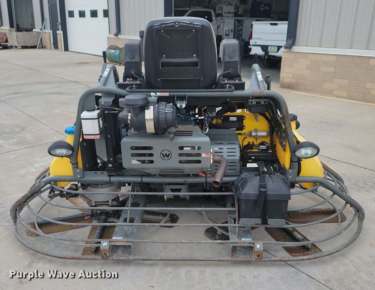 image for item DG0647 2015 Wacker Neuson CRT 48 DSS power trowel