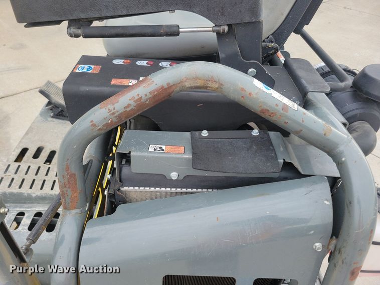 image for item DG0647 2015 Wacker Neuson CRT 48 DSS power trowel