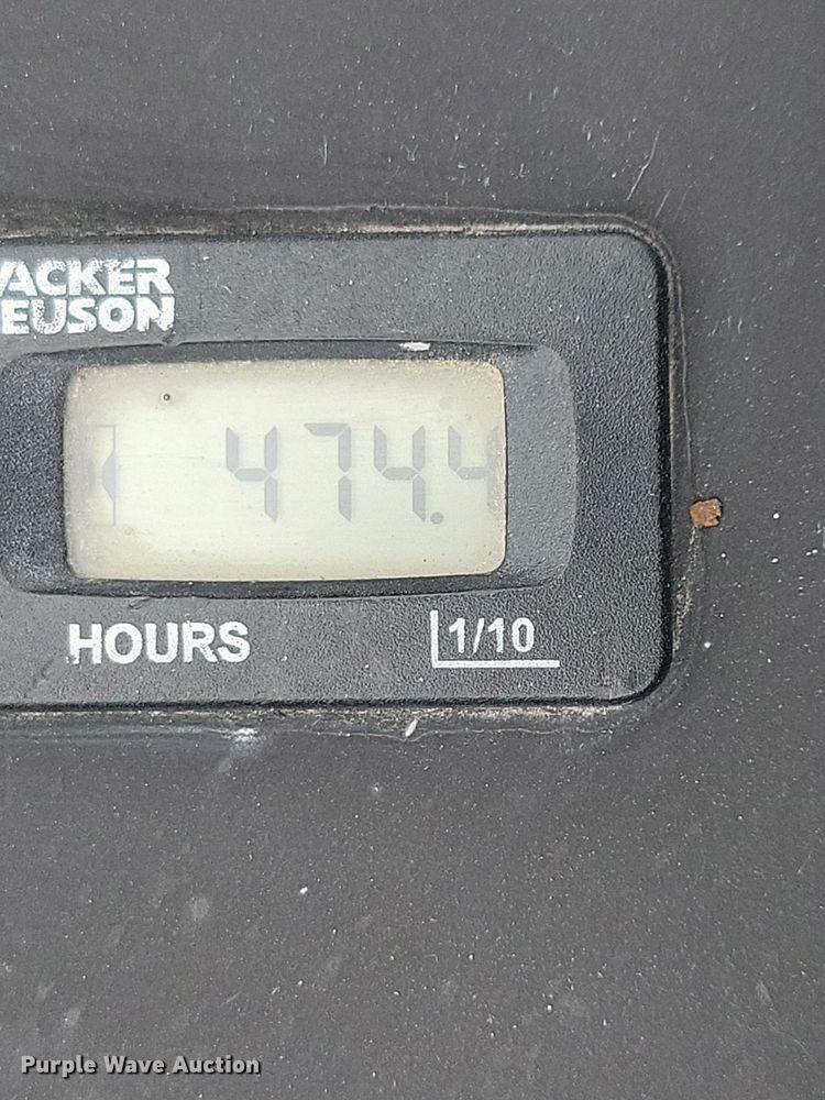 image for item DG0647 2015 Wacker Neuson CRT 48 DSS power trowel