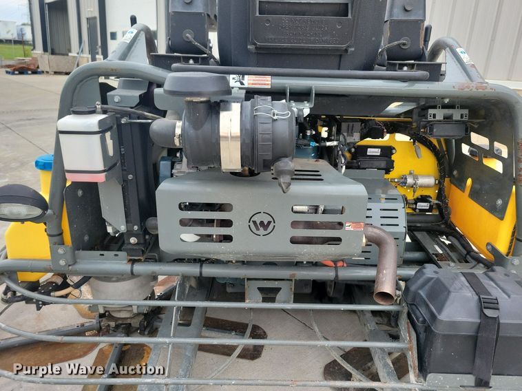 image for item DG0647 2015 Wacker Neuson CRT 48 DSS power trowel