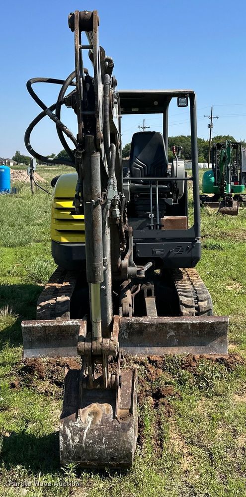 image for item DG4423 2011 Volvo EC35C mini excavator