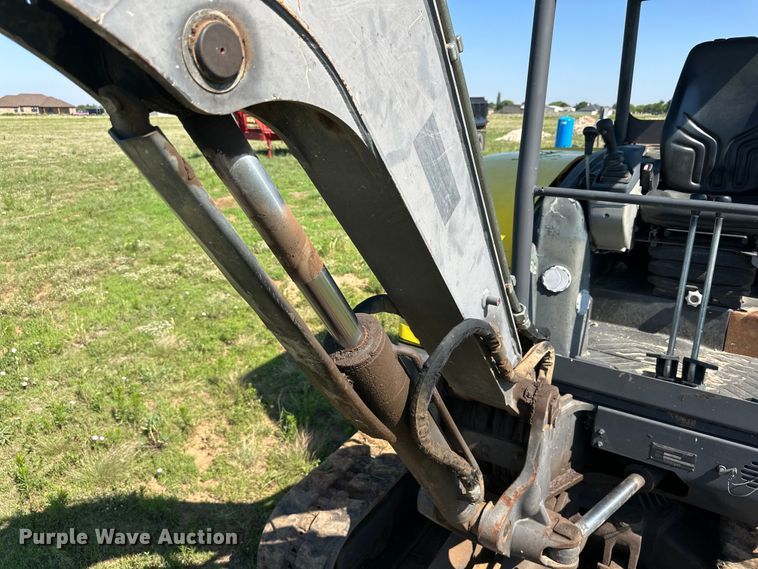 image for item DG4423 2011 Volvo EC35C mini excavator