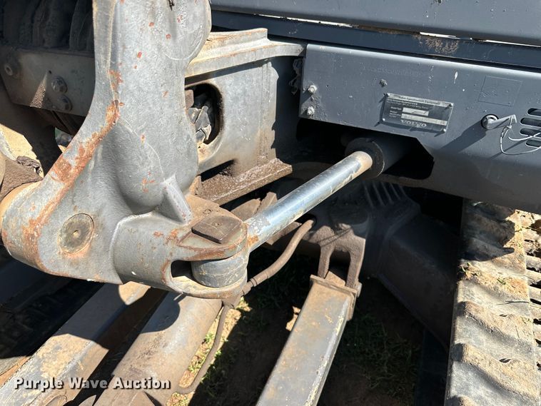 image for item DG4423 2011 Volvo EC35C mini excavator