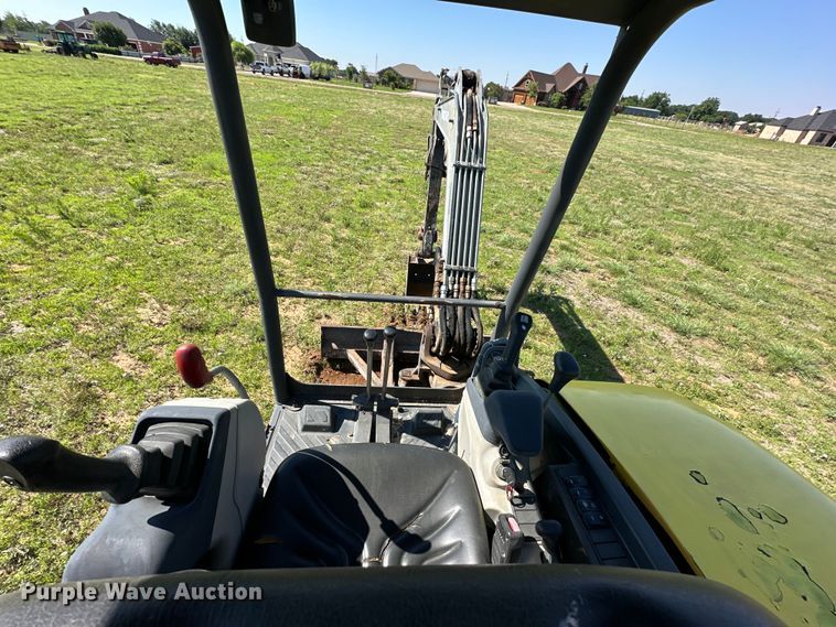 image for item DG4423 2011 Volvo EC35C mini excavator