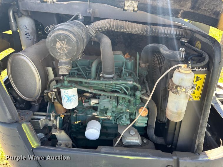 image for item DG4423 2011 Volvo EC35C mini excavator