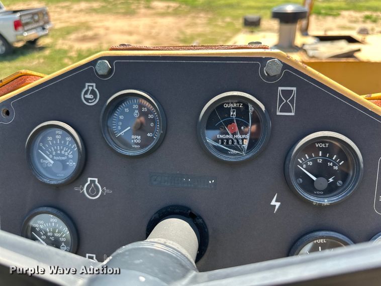 image for item DK6647 2000 Champion 1110W paver