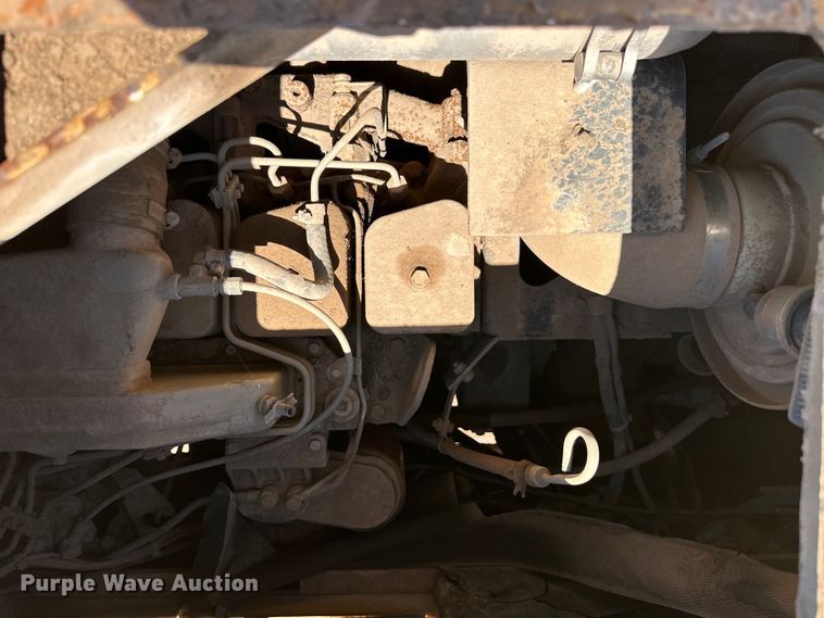 image for item DK6647 2000 Champion 1110W paver