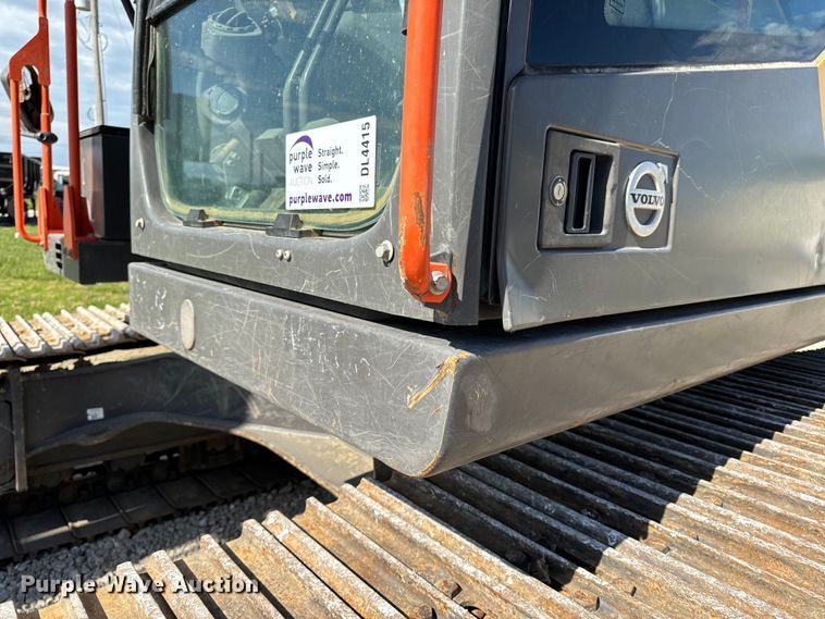 image for item DL4415 2019 Volvo EC200EL excavator