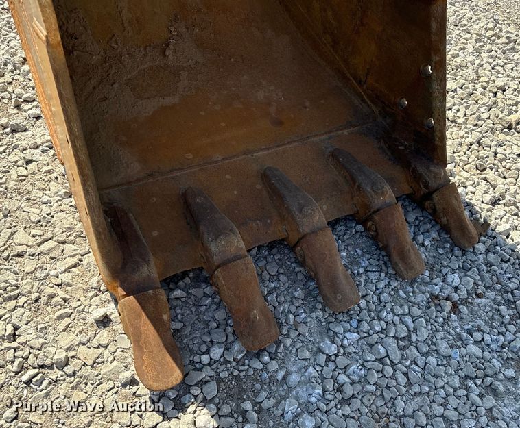 image for item DL4415 2019 Volvo EC200EL excavator