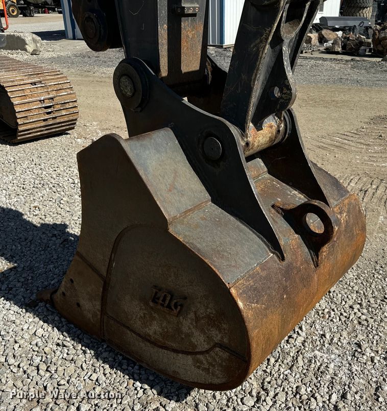 image for item DL4415 2019 Volvo EC200EL excavator