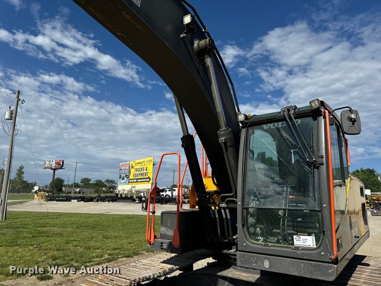 image for item DL4415 2019 Volvo EC200EL excavator