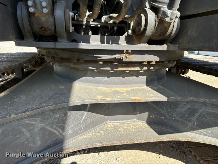 image for item DL4415 2019 Volvo EC200EL excavator