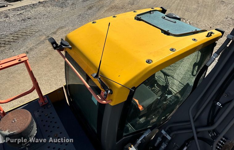 image for item DL4415 2019 Volvo EC200EL excavator