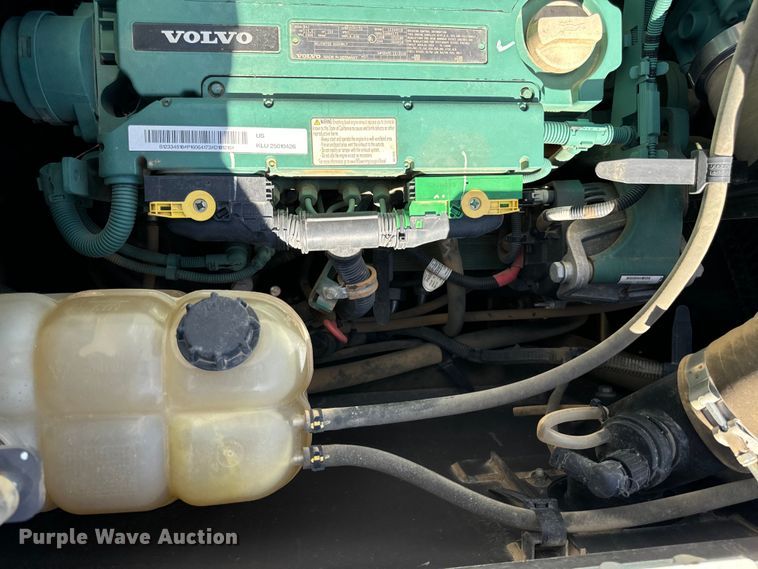 image for item DL4415 2019 Volvo EC200EL excavator