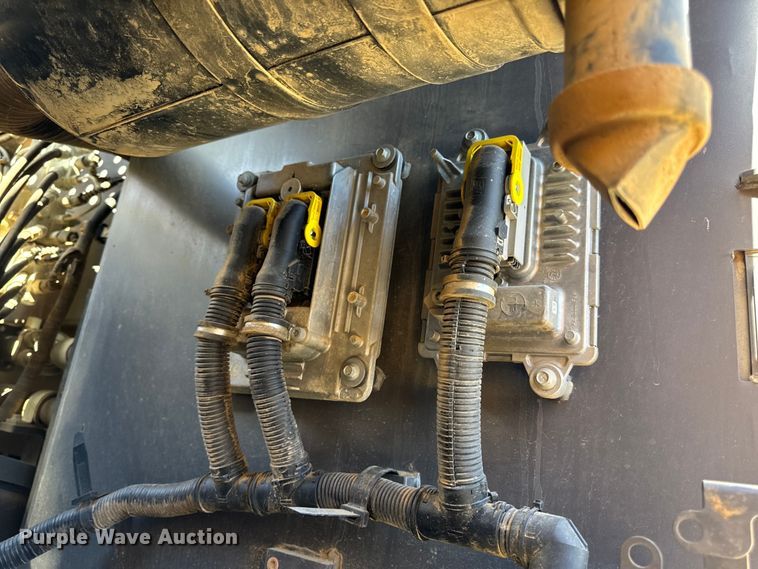 image for item DL4415 2019 Volvo EC200EL excavator