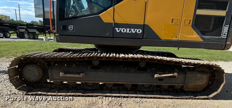 image for item DL4415 2019 Volvo EC200EL excavator