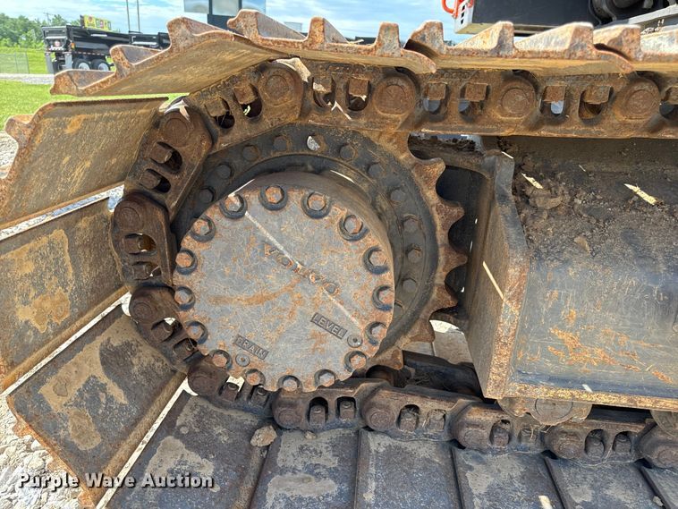 image for item DL4415 2019 Volvo EC200EL excavator