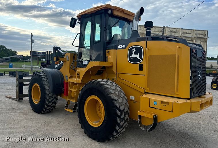 image for item DL4417 2019 John Deere 624L  wheel loader