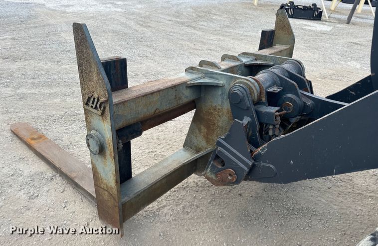 image for item DL4417 2019 John Deere 624L  wheel loader