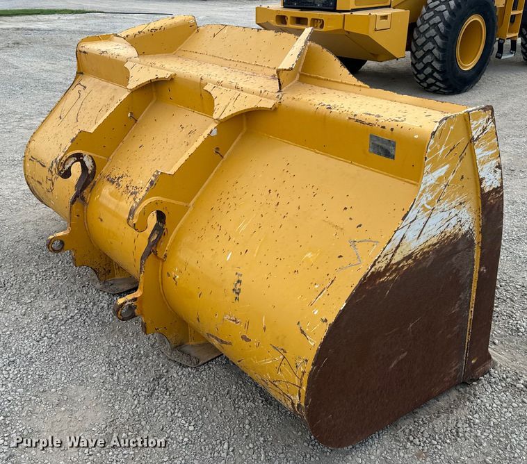 image for item DL4417 2019 John Deere 624L  wheel loader