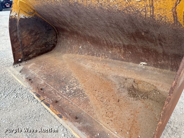 image for item DL4417 2019 John Deere 624L  wheel loader